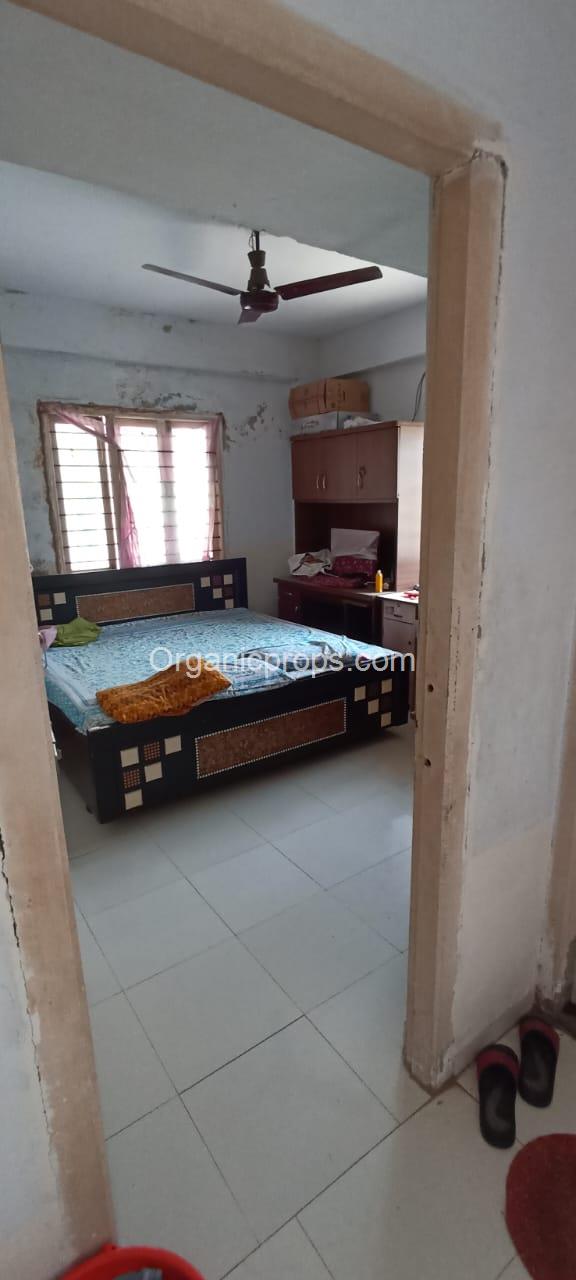 2 BHK FLAT ON SALE